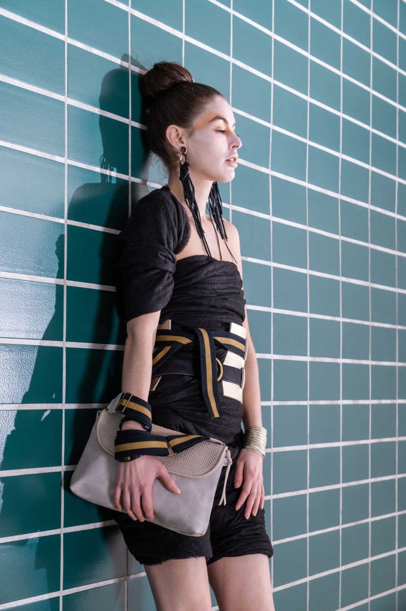 CROSSBODY BAG - sand woven - JULIA_03