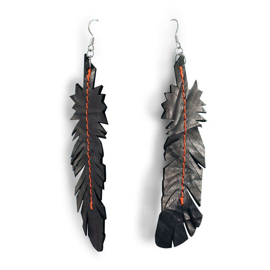 EARRING FEATHER - coal grunge_01