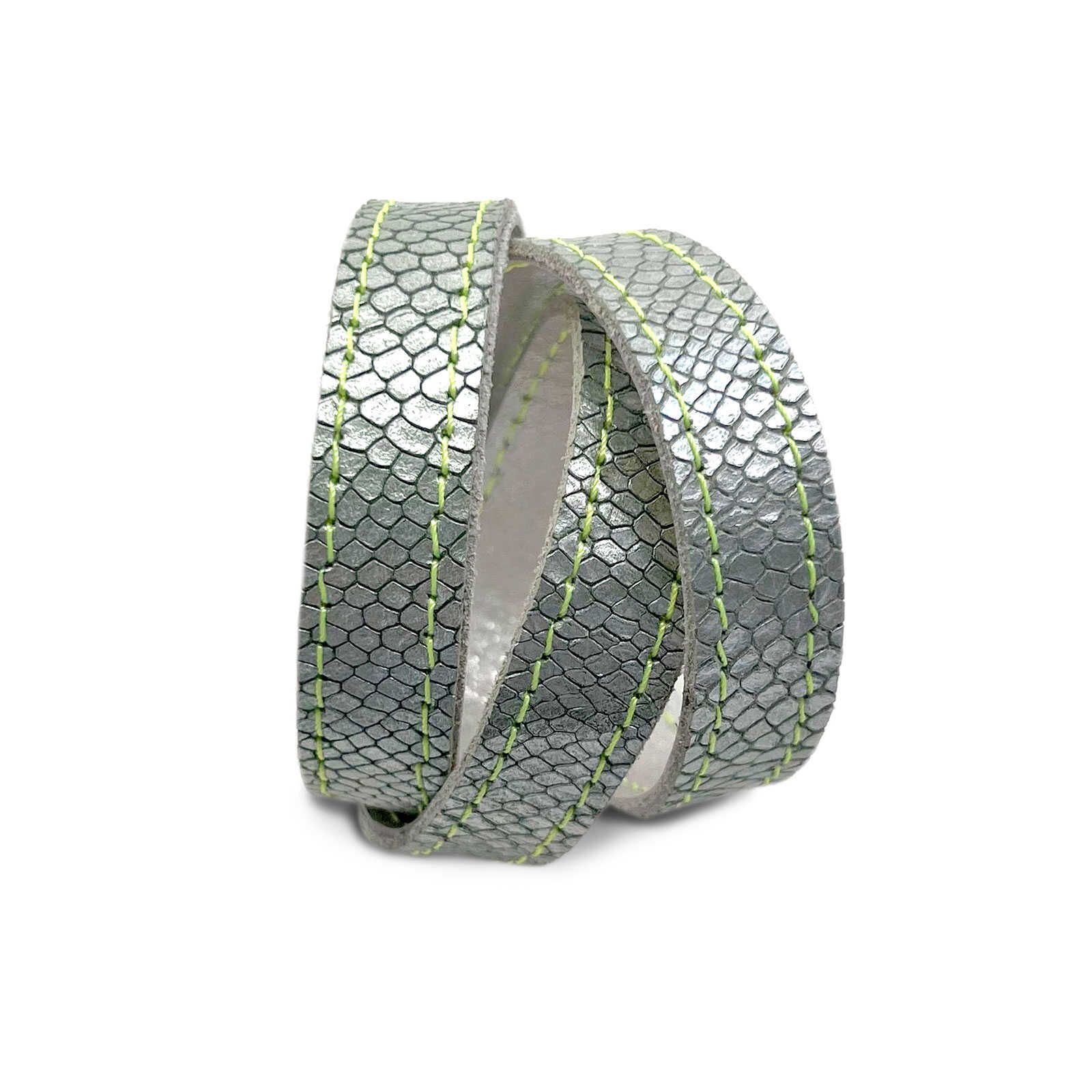 Dreifach Wickelarmband | Leder silber schimmernd Schlangenoptik| handgemacht von DONATA